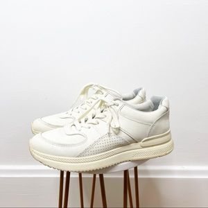 EVERLANE white cream leather trainer sneakers